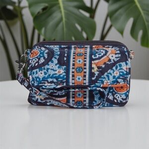 💙🧡VERA BRADLEY💙🧡Marrakesh All in One Wristlet in Cotton/NWOT